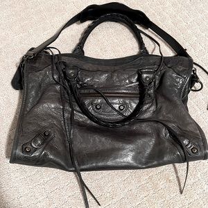 Balenciaga City Bag with shoulder strap in Anthracite